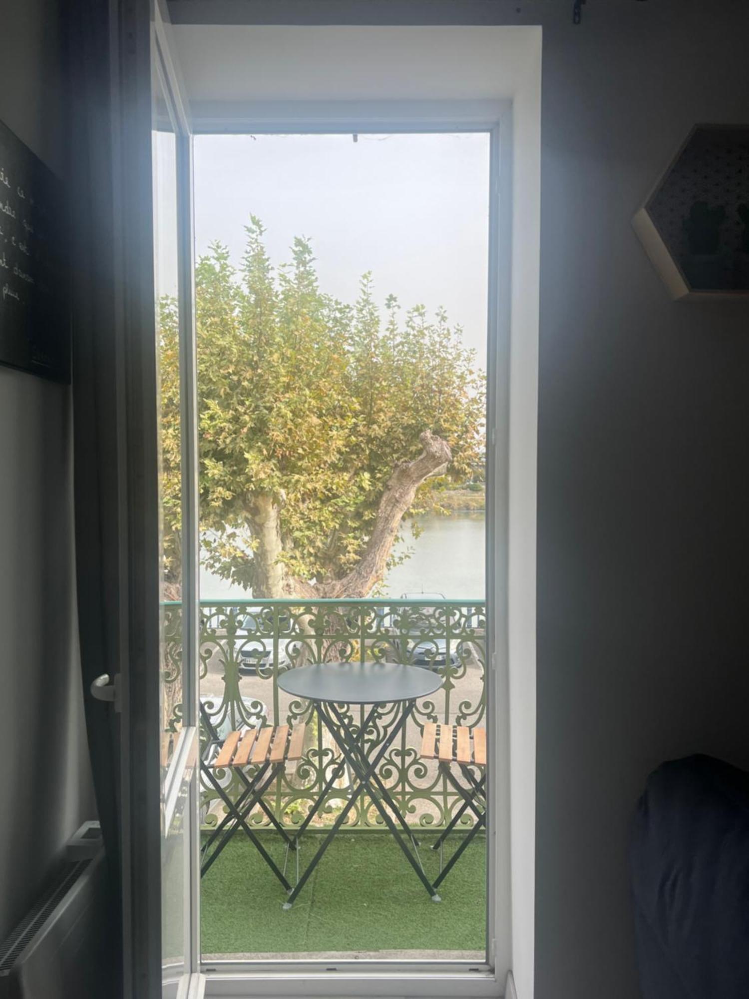 Appartement Prive « Rive Droite » Serrieres  Ngoại thất bức ảnh
